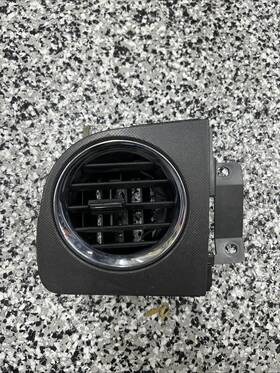 Ar3z-6304388 Ford 2010-2014 Mustang Gt Passenger Side Dashboard Dash Ac Heater Air Vent Oem