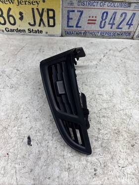 Bm51-a018b09af-3ja6 Ford 12-18 Focus Lh Left Front Dashboard Air Vent Black Oem