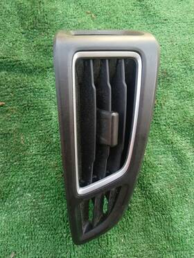 F1eb-a018b08-ce-3ja6 Ford 2015-2018 Focus St Front Right Side Dash Ac Heat Air Vent F1eb-a018b08
