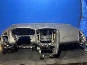 F1ez5804320ua Ford 16-18 Focus Dashboard Panel Dash Pad - Black Without Center Speaker Opt Oem