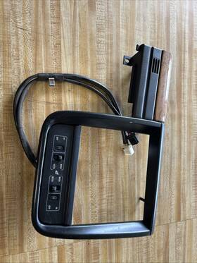 F80-5404608 Ford 1998-02 Linc Continental Dashboard Radio Climate Controls Bezel With Heated Seats