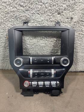 Lr3t18e245fa Ford 2018 - 2023 Mustang Dash Center Heater Climate Radio Control Switch Oem