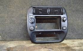 F67b10045a98d Ford Ranger 1995-2003 Radio Dash Heater Control Switch Bezel Oem Trim Black
