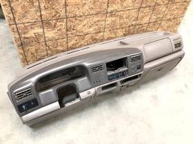 251-00941a Ford Truck 99-04 F450 Super Duty 6.0l 4x2 Used Interior Dashboard 2 Tone Brown W Bezel