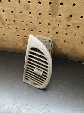 Xl5h-19793-aan2ch Ford 1996 Ranger Oem Front Right Passenger Dash A/c Ac Air Vent Outlet #3470