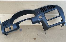 10422675 General Motors 2000-2005 Chevy Monte Carlo Dashboard Bezel Black Surround Trim Oem Damage