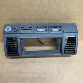 15568760 General Motors 1990-1995 Chevrolet Astro Gmc Safari Radio Dash Trim Panel Bezel Mirror Switches