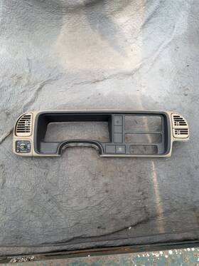 15741153 General Motors 1995-1999 Gmc Chevy Silverado Front Dash Cluster Trim Bezel And Air Vents #280 Tan