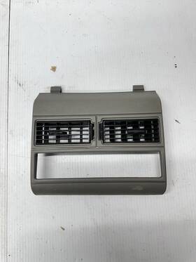15956431 General Motors 88-94 Chevy Gmc C/k 1500 Truck Dash Center Cassette Bezel Gray Oem T5