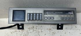 16170535 General Motors 1988-1994 Chevy Gmc C/k 1500 Silverado Truck Dash Cassette Player Equalizer