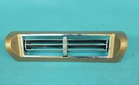 3830999 General Motors Original 1963 1964 Chevy Impala Center Dash A/c Vent Air Conditioning
