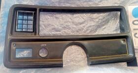 Loc-132dg General Motors 459510 1978-81 Chevy G Body Gauge Cluster Bezel Dash Instrument Panel Trim