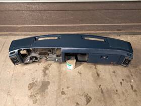608922 General Motors 1986-1994 Chevrolet Gmc S10 S15 Blazer Jimmy Bravada Blue Dash Board Assembly
