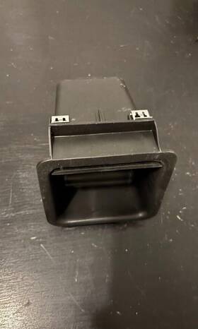 15207926 Gm 99-06 Instrument Panel Dash Compartment Right Oem