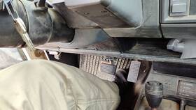 15688521 Gm Trucks 1986-1994 Chevy S10 Blazer Lower Dash Under Column Knee Bolster Trim Panel Black