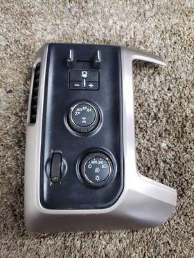 22825703 Gmc 14 15 16 17 18 Sierra Denali 1500 Left Dash Ac Bezel With Switches