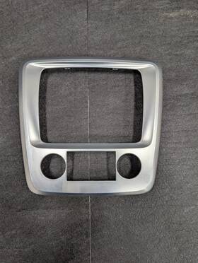 23120466 Gmc Acadia Oem Center Dash Radio Climate Control Bezel Trim Silver 2013-2016