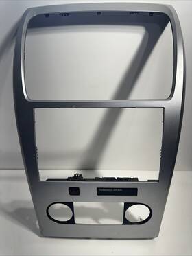 X75005102ke Gmc 2007-2012 Acadia Center Dash Radio Climate Control Trim Bezel