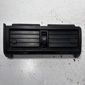 77600-se3-a10za Honda 86-89 Accord Lx/lxi Dashboard Center Vent Outlet Black Oem