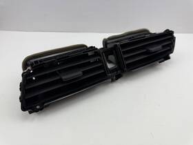 77610-txm Honda 2019-2022 Insight Dash Center Outer Air Vent Grille Oem 77610txm Black Bk