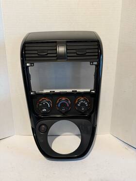 77252scva04za Honda S0j1300gm. 2007-2011 Element Dash Radio Shifter Bezel Gray Oem