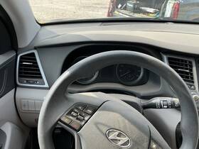 84710d3300try Hyundai Dash Panel Without Center Speaker Fits 16-18 Tucson 829042