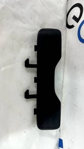 84740j9000try Hyundai Kona Dash Dashboard Instrument Panel Center Trim Cover Oem 2018 - 2021
