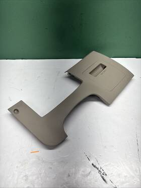 84750-f3100 Hyundai 84751d3000 2016-2018 Elantra Dashboard Left Side Knee Bolster Oem