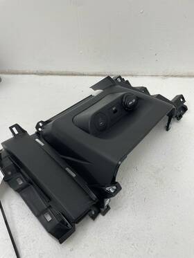 847eaaa010 Hyundai 2021-2025 Elantra 1.6l Fwd Dash Dashboard Center Lower Bezel Panel Trim