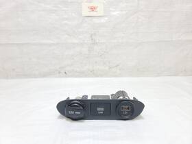 96122-aa000 Hyundai 96122aa000 2021-2023 Elantra Dash Power Outlet Usb Charger Trim Panel