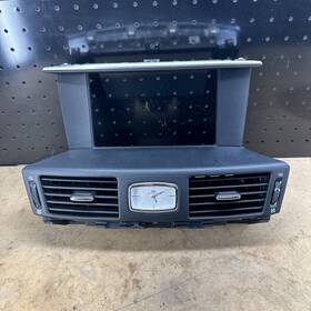 10751b34000 Infiniti 2011-2019 M37 M56 M35h Q70 Dash Center Ac Vent Bezel Clock Assembly Oem 10751b34000 Infiniti 2011-2019 M37 M56 M35h Q70 Dash Center Ac Vent Bezel Clock Assembly Oem