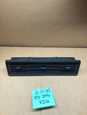 246.ja1s78 Jaguar 1980-1987 Xj6 Dash Center Air Ac Heater Vent Oem