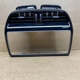 Gx73-014l21-bf Jaguar 17-20 F-pace Center Dash Radio Trim Bezel Air Vent Grille Panel Cover Oem