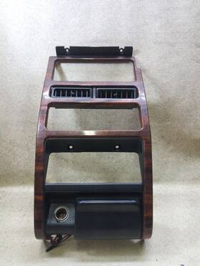 W198-201181 Jeep 254.am8395 Radio Bezel Dash Trim Panel Fits 1993 1994 1995 Grand Cherokee W198-201181 Jeep 254.am8395 Radio Bezel Dash Trim Panel Fits 1993 1994 1995 Grand Cherokee