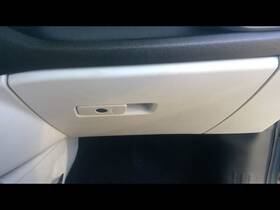260.am8118 Jeep Renegade 2018 Glove Box 3214013