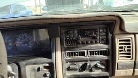 55115319 Jeep 94-95 Grand Cherokee Trim Bezel Upper Speedometer Dash Surround Panel Gray