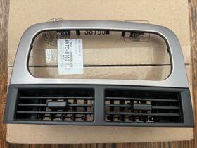 55116506aa Jeep Grand Cherokee Wj 99-04 Oem Silver Radio Dash Bezel Trim Vents Louvers
