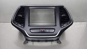 6as071z6ab Jeep 2019-2023 Cherokee Dash Multimedia Navigation Display Bezel And Air Vent Oem