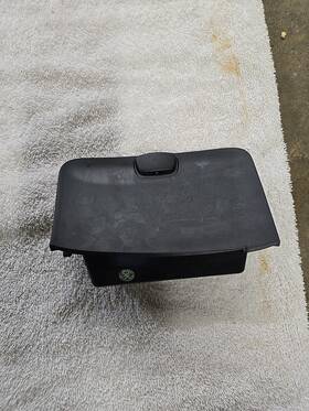 1g847-45300 Kia 2006-2011 Rio5 Dash Left Side Box Compartment Storage Lid