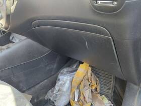 260.ki1d17 Kia Soul 2017 Glove Box 1677775