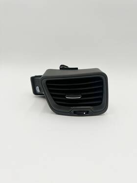 810248-48 Kia 2012-2015 Rio Dash Right Side Outer A/c Air Vent Grille Oem 810248-48 Kia 2012-2015 Rio Dash Right Side Outer A/c Air Vent Grille Oem