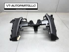 84736-j5000 Kia 2018 - 2023 Stinger Dash Dashboard Lower Center Trim Cover Bracket Oem
