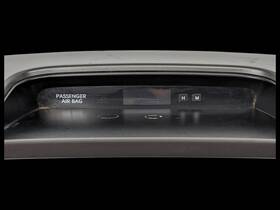 84740-1u100 Kia 2011 2012 2013 Sorento Center Dash Radio Climate Control Clock Trim Bezel