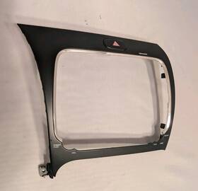 84740-b0100m15 Kia 2014-2018 Forte Center Radio Screen Bezel Panel Trim Cover With Hazard Button