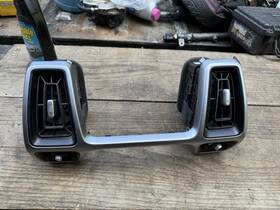 84740r5000fms Kia 2021 - 2023 Sorento Dash Dashboard Center Bezel Molding Trim And Air Vents Oem