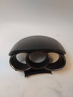 84832-2p000 Kia 11-13 Sorento Sx Dash Speedometer Instrument Cluster Bezel Oem