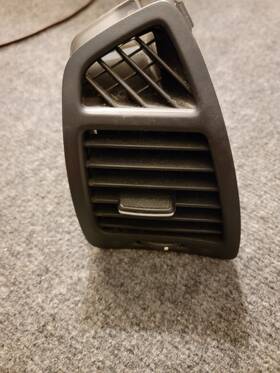 Kia 97490-1u000va 2011-2013 Sorento Passenger Side Rh Dashboard Air Vent A/c Oem 97490-1u000