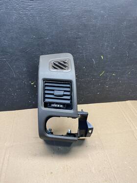 Ah32-19637 Land Rover 2010 - 2013 Range Sport Dashboard Left Driver Air Vent R8763 Dg