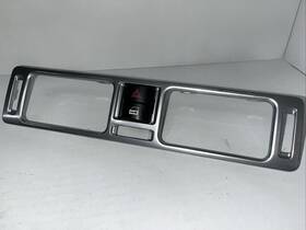 Jbd500240puy Land Rover 2006-2009 Range Hse L322 Center Dashboard Heater Vent Bezel Trim Finisher