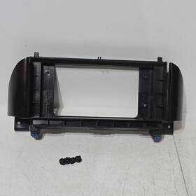 Yiu500070 Land Rover 05-09 Range Front Dash Display Screen Bezel Trim Mount Bracket Wood Grain
